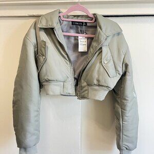 Lioness cropped jacket